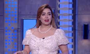 سبب ايقاف منى العمدة