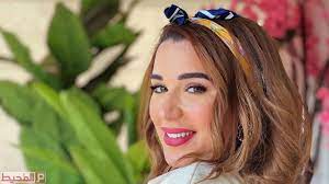 من هي اسماء شريف منير