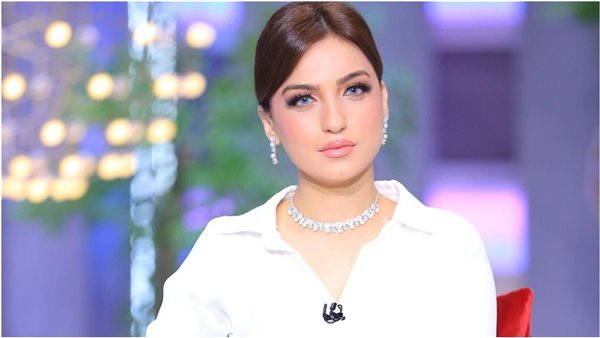 إحالة ياسمين عز للتحقيق فما السبب