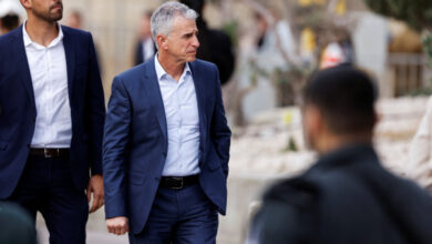 إجتماع سري بين ديفيد برنيع ووزير الشؤون الاستراتيجية رون ديرمر مع المبعوث الأمريكي ستيف ويتكوف