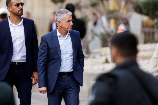 إجتماع سري بين ديفيد برنيع ووزير الشؤون الاستراتيجية رون ديرمر مع المبعوث الأمريكي ستيف ويتكوف
