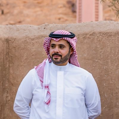 الإعلامي محمد العرفج