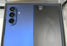 صورة مُسربة تكشف مدى نحافة هاتف "Galaxy Z Fold 7" المقبل