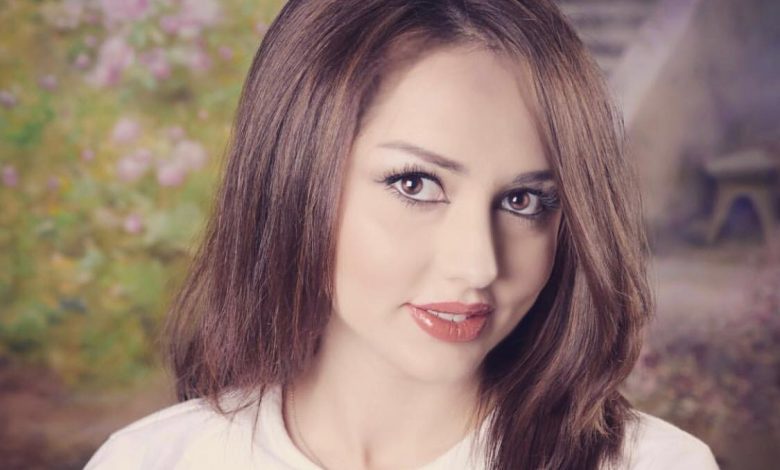 من هي هديل عويس ويكيبيديا؟ السيرة الذاتية الكاملة