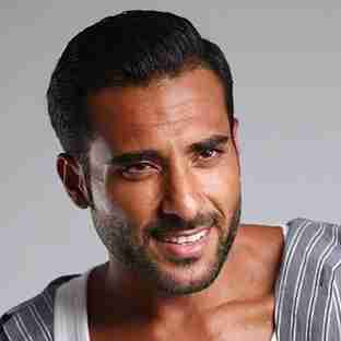 من هو منصور البلوشي ويكيبيديا؟ عمره وأعماله