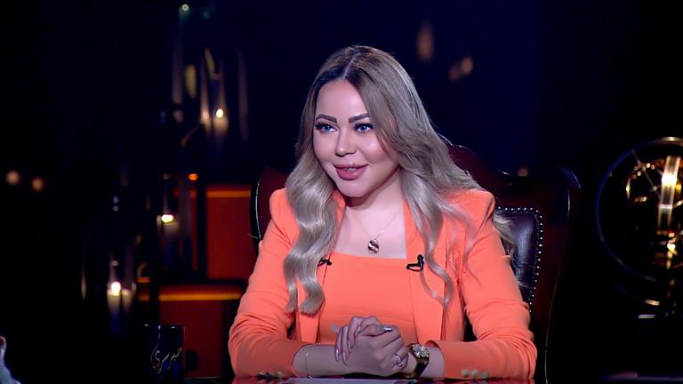 من هي أسماء إبراهيم ويكيبيديا