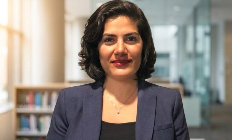 ما هي ديانة نيغار مرتضوي ويكيبيديا واهم المعلومات عنها وحقيقة ديانتها